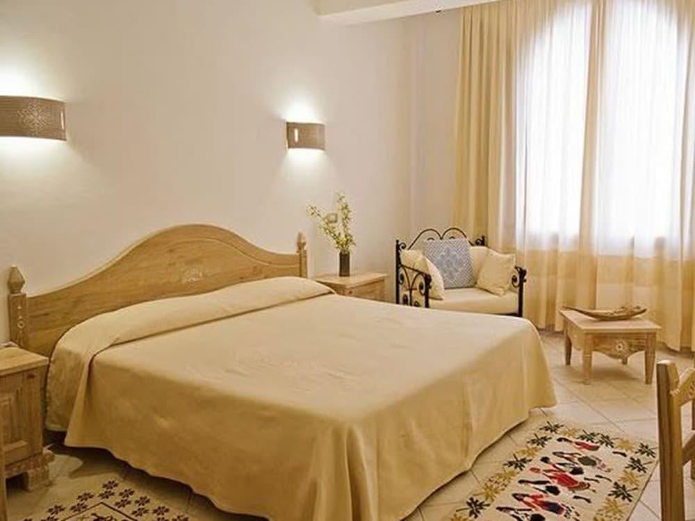 Hotel Libyssonis بورتو توريس المظهر الخارجي الصورة