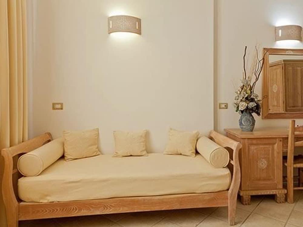 Hotel Libyssonis بورتو توريس المظهر الخارجي الصورة